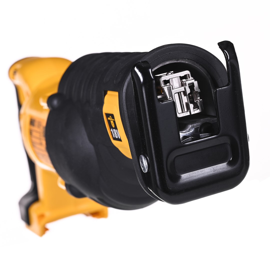 DeWALT DCS380N sabre saw 2.86 cm Black Yellow