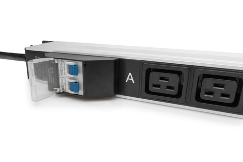 Digitus Basic IT PDU, 1-phase 32A, 24 x C13, 4 x C19, 3 m supply cable, IEC 60309 32 A plug