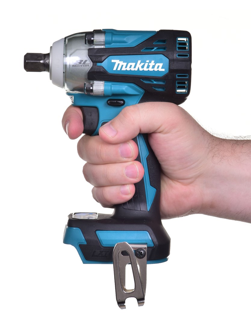 MAKITA DTW301Z power screwdriver/impact driver 1/2  18V Black  Blue