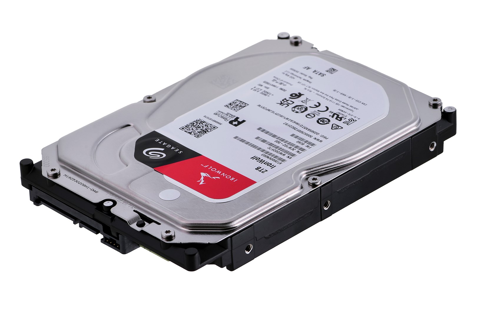 Seagate IronWolf ST2000VN003 internal hard drive 2 TB 5400 RPM 256 MB 3.5" Serial ATA III