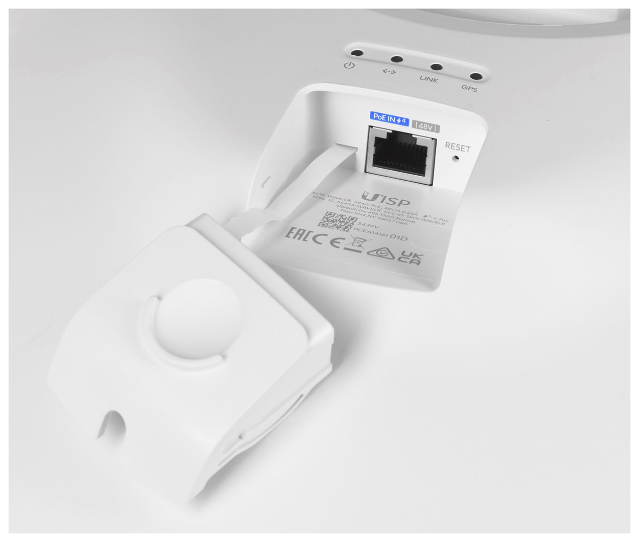 Ubiquiti WAVE-LR bridge/repeater White