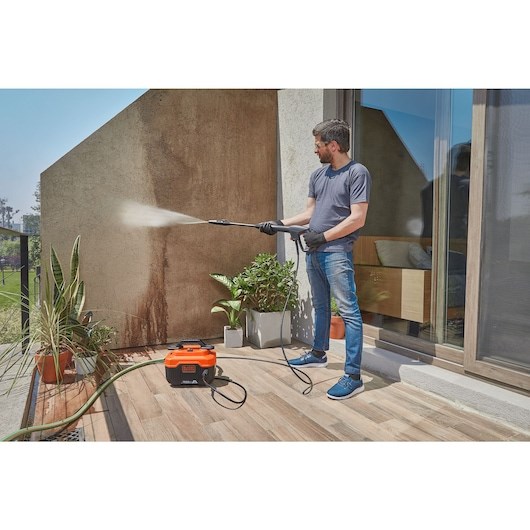 Black & Decker BEPW1300H-QS pressure washer Compact Electric 312 l/h Orange