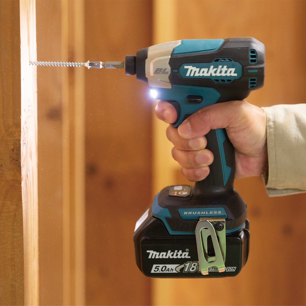 Impact driver 18V 140Nm DTD157Z MAKITA