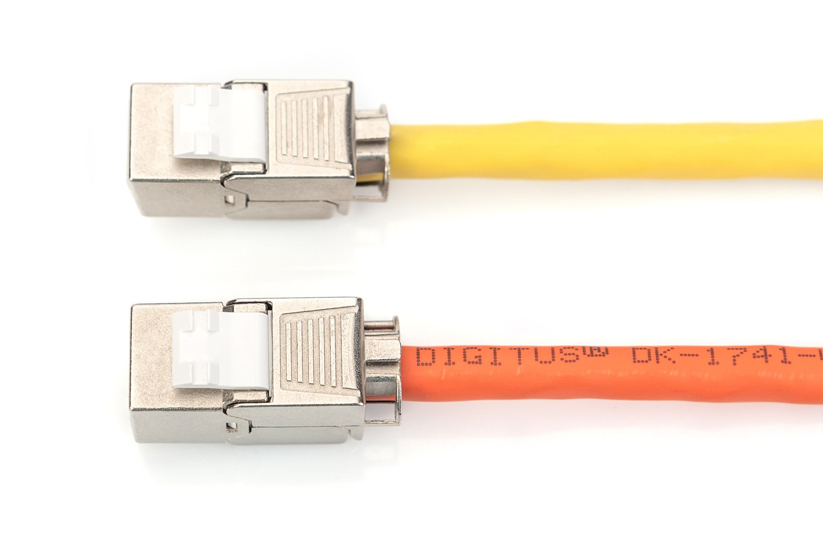 DN-93615 - Cables & Adaptors by Digitus