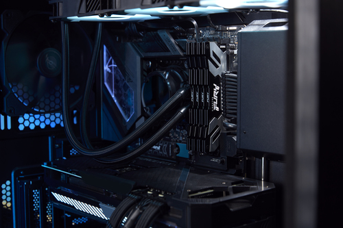 Kingston Technology FURY 24GB 8400MT/s DDR5 CL40 CUDIMM Renegade Silver XMP