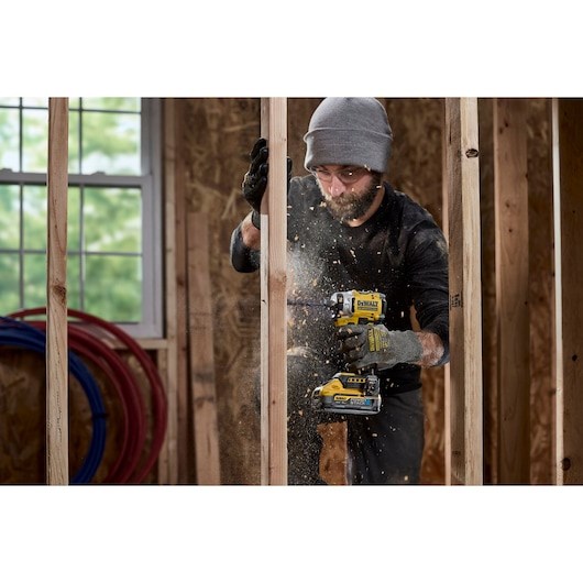 DeWALT DCF860N-XJ power screwdriver/impact driver 3800 RPM Black  Yellow