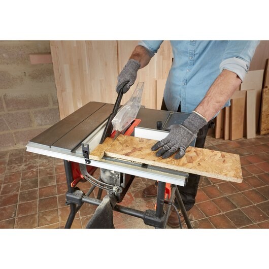 Black & Decker BES720-QS table saw 4800 RPM