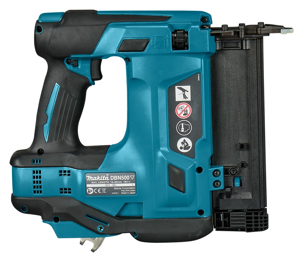 Nail gun MAKITA 18V DBN500ZJ