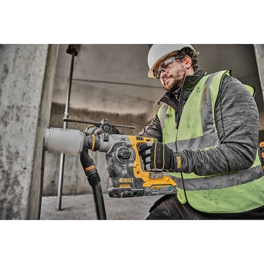 DeWALT DCH273H2T-QW rotary hammer