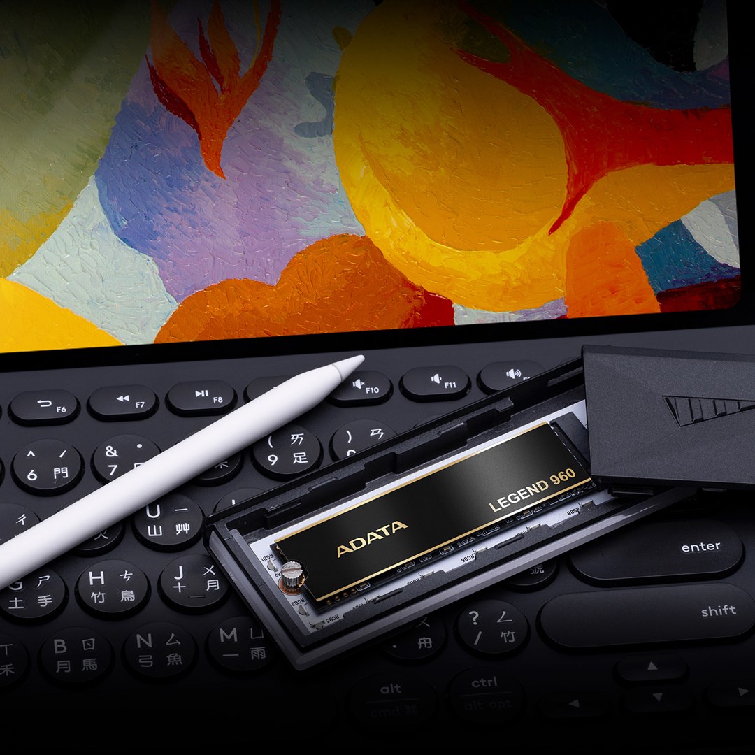 ADATA LEGEND 960 1 TB M.2 PCI Express 4.0 NVMe 3D NAND