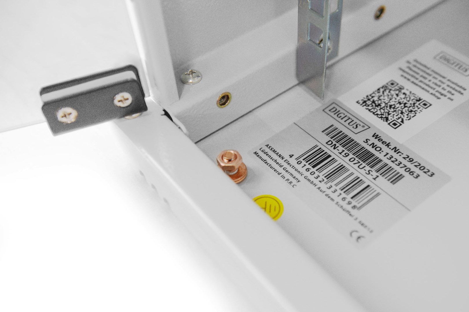 Digitus Wall Mounting Cabinet, SOHO, unmounted - 540x400 mm (WxD)