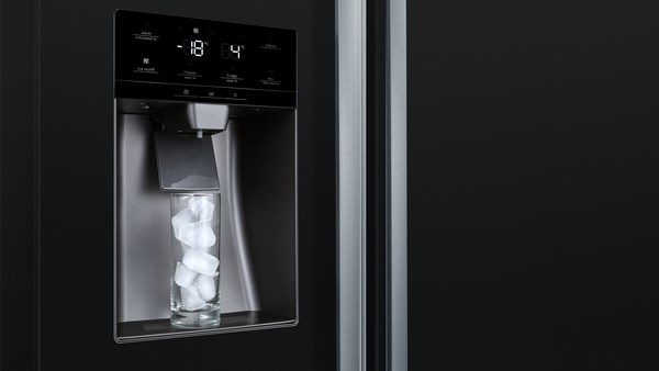 Bosch Serie 6 KAD93ABEP side-by-side refrigerator Freestanding 562 L E Black
