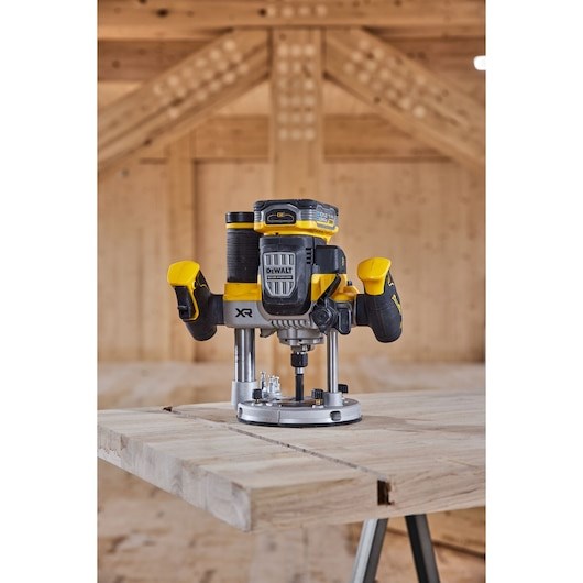 DeWALT DCW620H2-QW router/trimmer Black  Yellow 23000 RPM