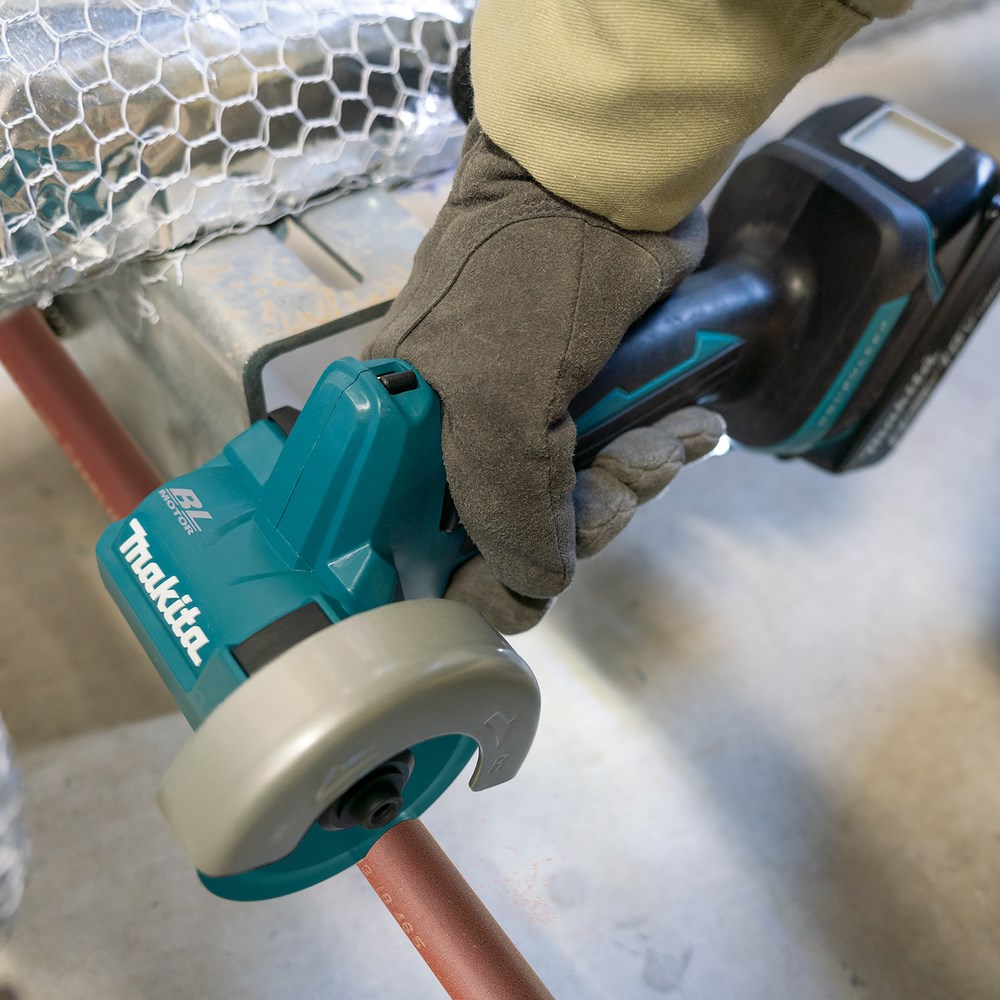 MAKITA. BLADE CUTTER. 76mm 18V DMC300Z