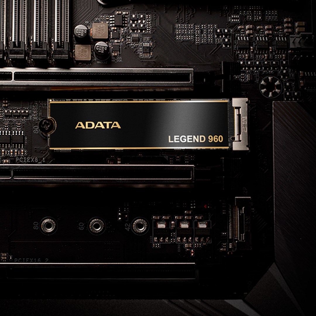 ADATA LEGEND 960 1 TB M.2 PCI Express 4.0 NVMe 3D NAND