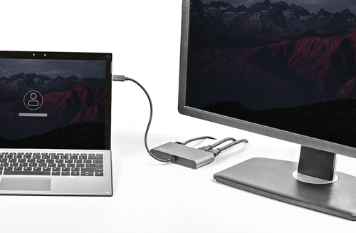 StarTech.com Thunderbolt 3 Mini Dock - Portable Dual Monitor Docking Station w/HDMI 4K 60Hz, 2x USB-A Hub (3.0/2.0), GbE - 11in/28cm Cable - TB3 Multiport Adapter - Mac/Windows