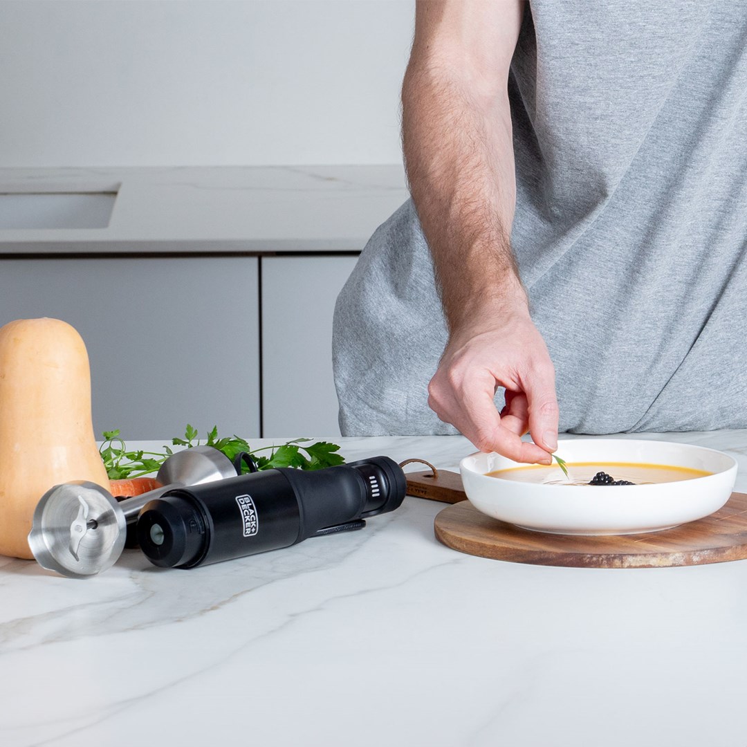 Hand blender Black+Decker BXHBA1501E