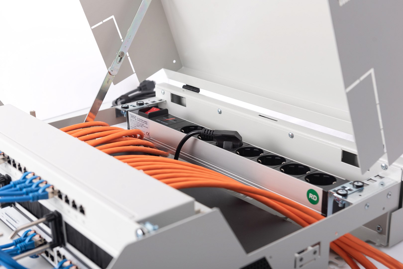 Digitus Wall-mounted enclosure - SOHO, Slim