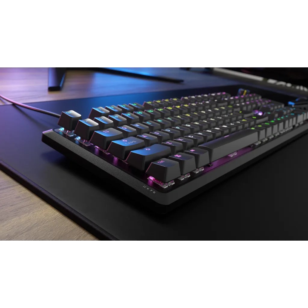 Corsair K70 keyboard Gaming USB Black