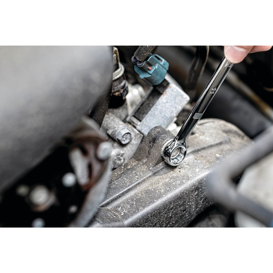 205 el. Mechanic's tool kit