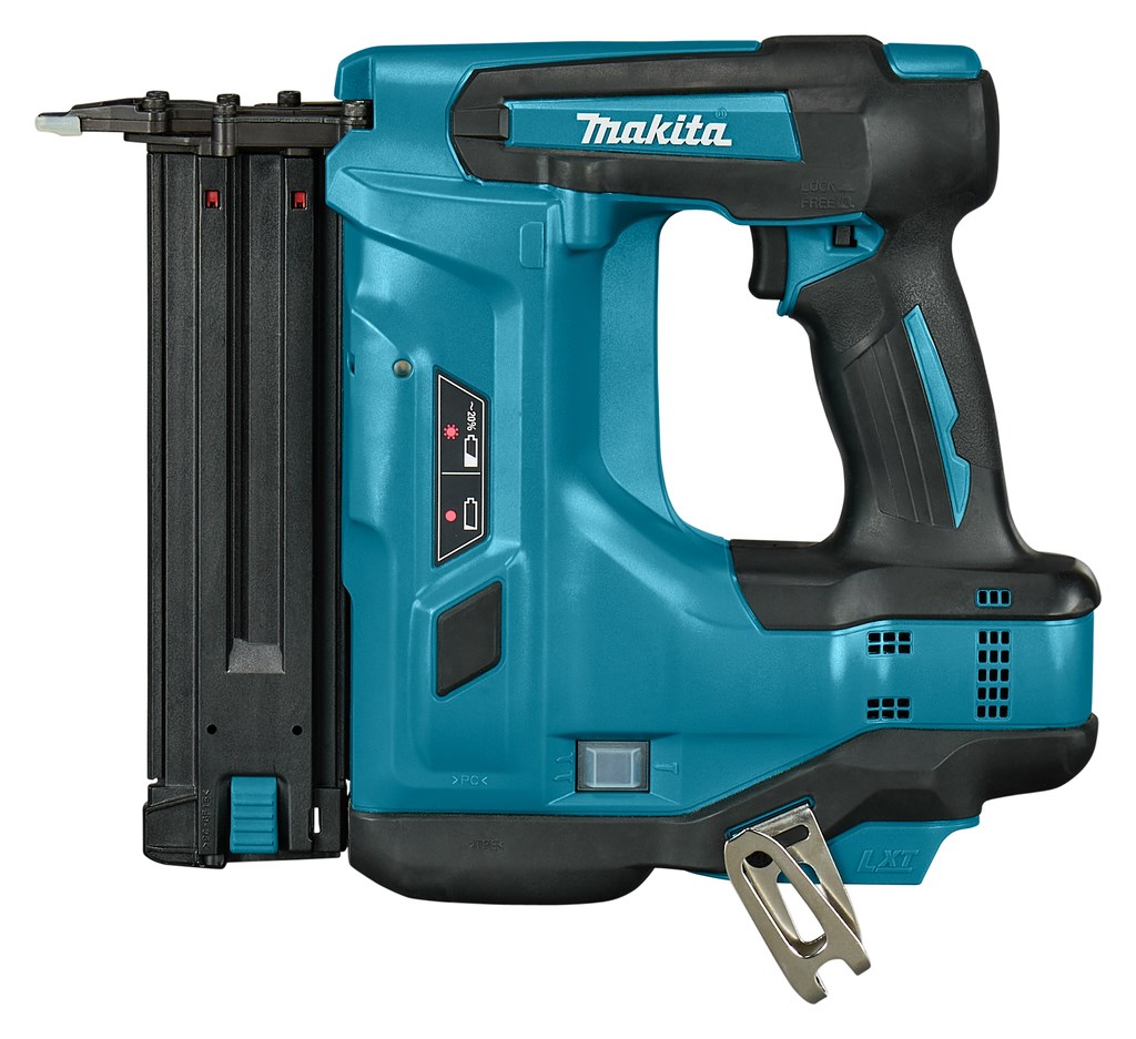 Nail gun MAKITA 18V DBN500ZJ