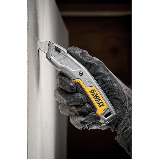 DeWALT DWHT10054-0 utility knife Black  Stainless steel  Yellow Razor blade knife