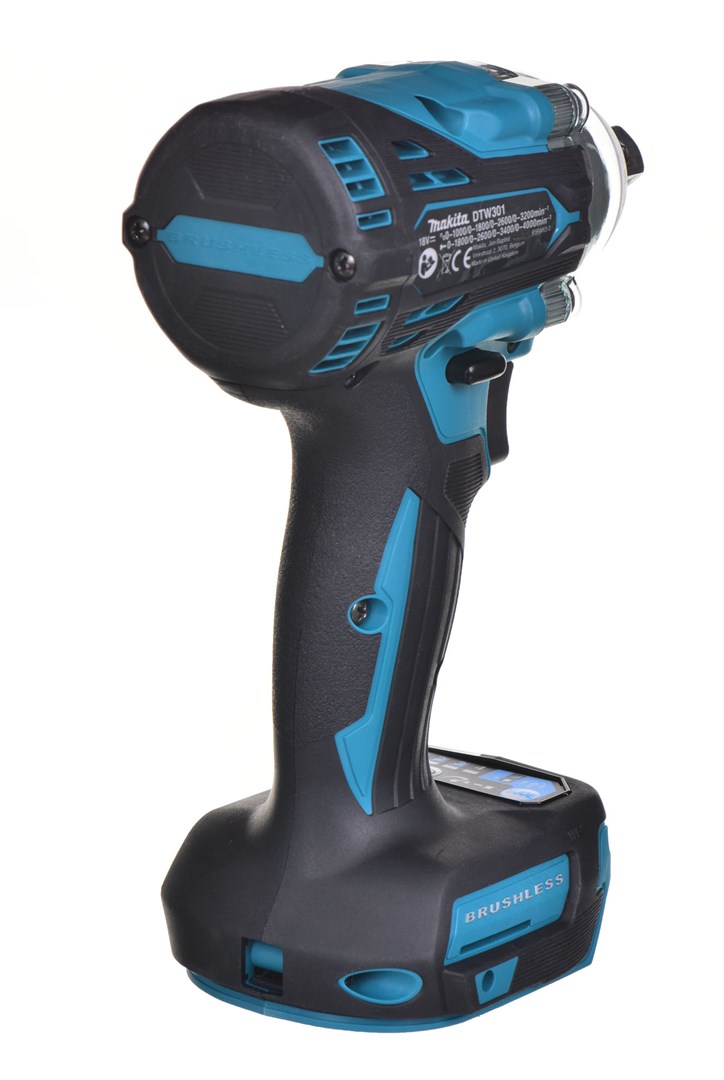 MAKITA DTW301Z power screwdriver/impact driver 1/2  18V Black  Blue