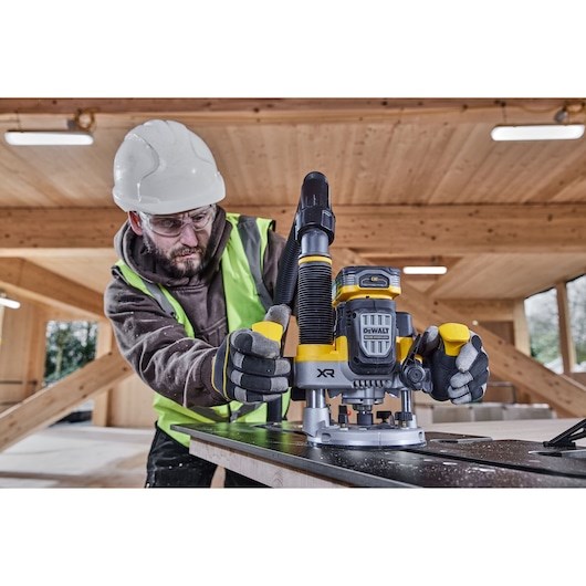 DeWALT DCW620H2-QW router/trimmer Black  Yellow 23000 RPM