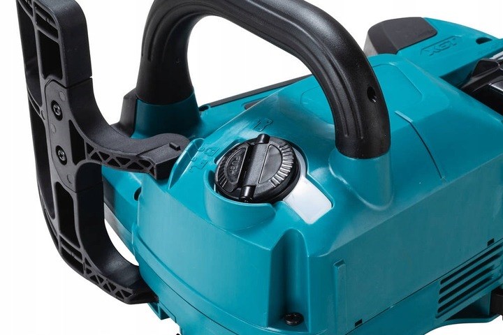 MAKITA. CHAINSAW 40V XGT UC004GM102 35cm 1x4.0Ah