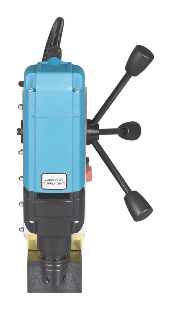 Makita. Magnetic Drill 1050W HB350