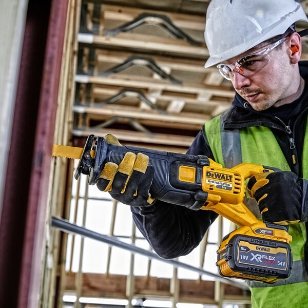 DeWALT DCS389X2-QW reciprocating saw 3000 spm Black Yellow