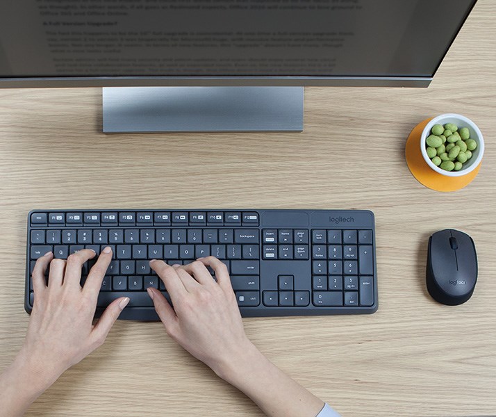 Logitech MK235 Wireless Keyboard and Mouse Combo