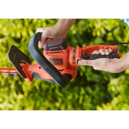 BD HEDGE TRIMMER 650W/60cm/25mm
