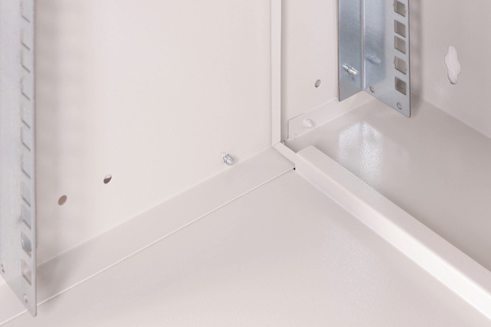 Digitus Wall-mounted enclosure SOHO Pro - 483 mm (19") - 540x400 mm (WxD)