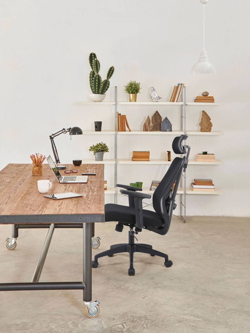 Activejet T5 ergonomic office chair black