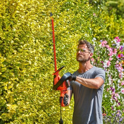 BD HEDGE TRIMMER 650W/60cm/25mm