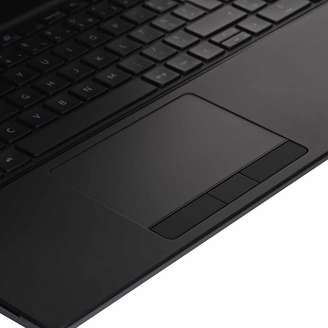 DELL PRECISION 7550 i9-10885H 32GB 2x512GB SSD 15" UHD(T2000) Win11pro USED