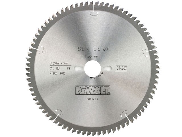 DeWALT DT4288-QZ cir...