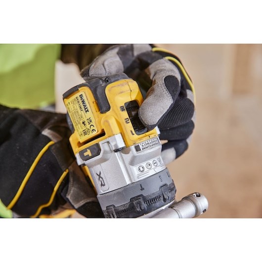 hammer drill driver 18V XR 169Nm