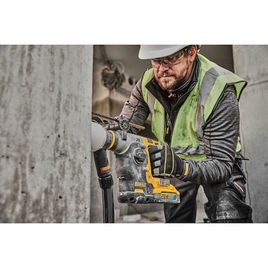 DeWALT DCH273H2T-QW rotary hammer
