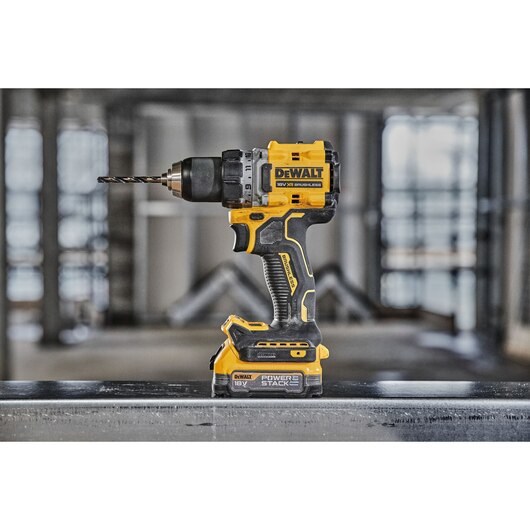 DeWALT DCD800E2T-QW drill 2000 RPM 1.28 kg Black  Yellow