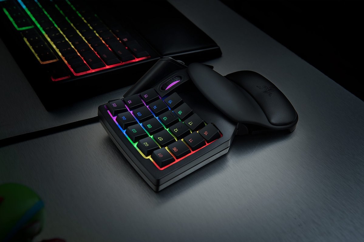 Razer Tartarus V2 numeric keypad PC/Server USB Black