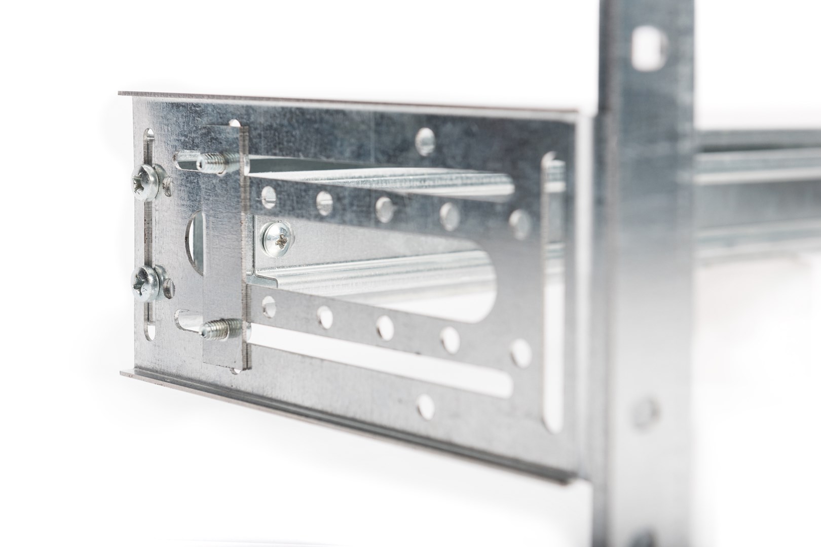 Digitus 483 mm (19“) DIN Rail Holder, 4U