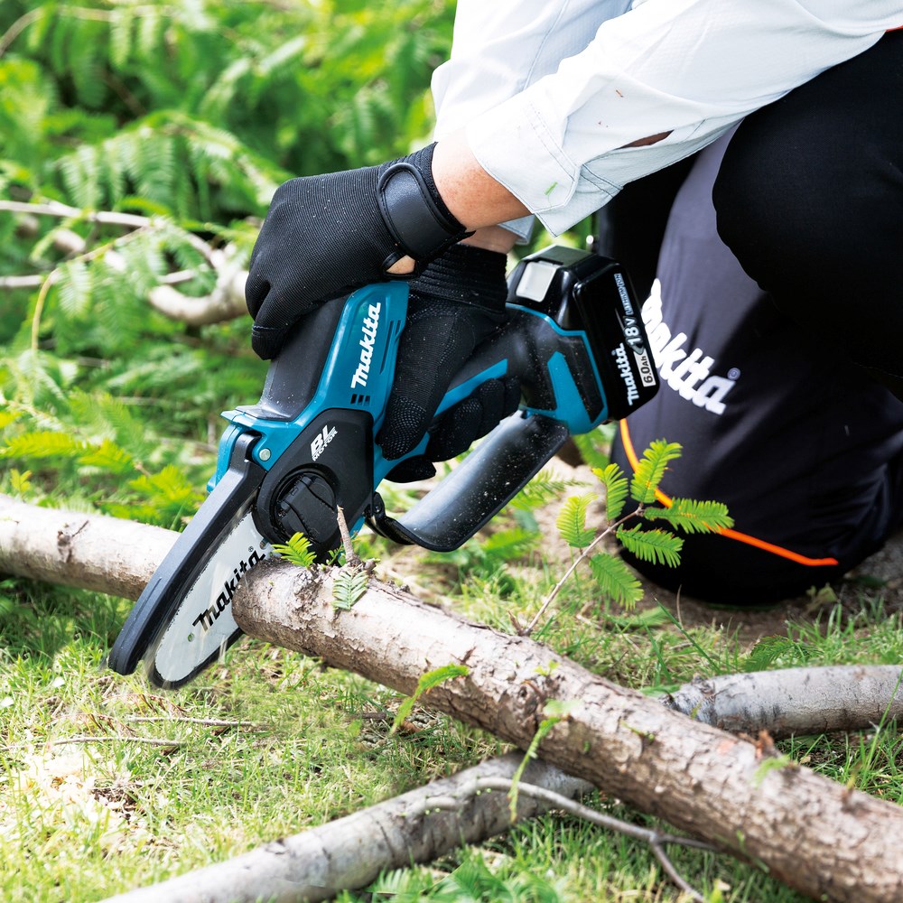 Chainsaw for branches MAKITA DUC101Z01 Blue  Black