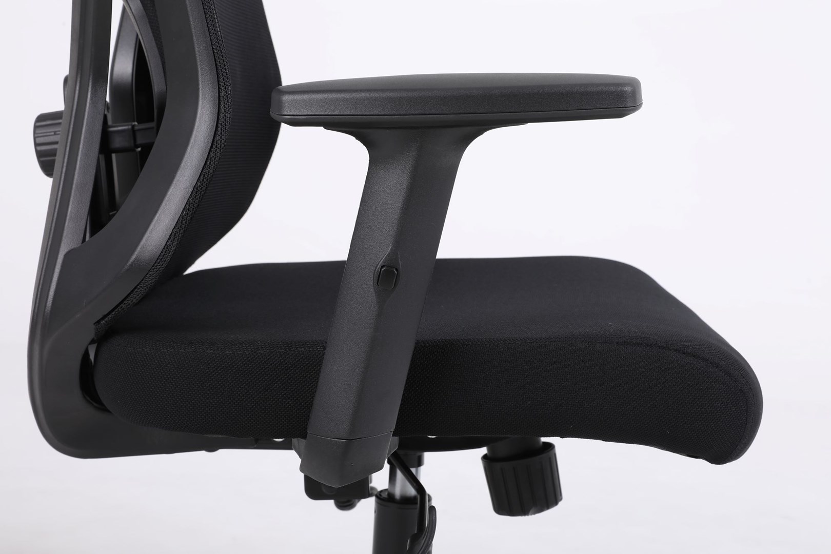 Activejet T5 ergonomic office chair black