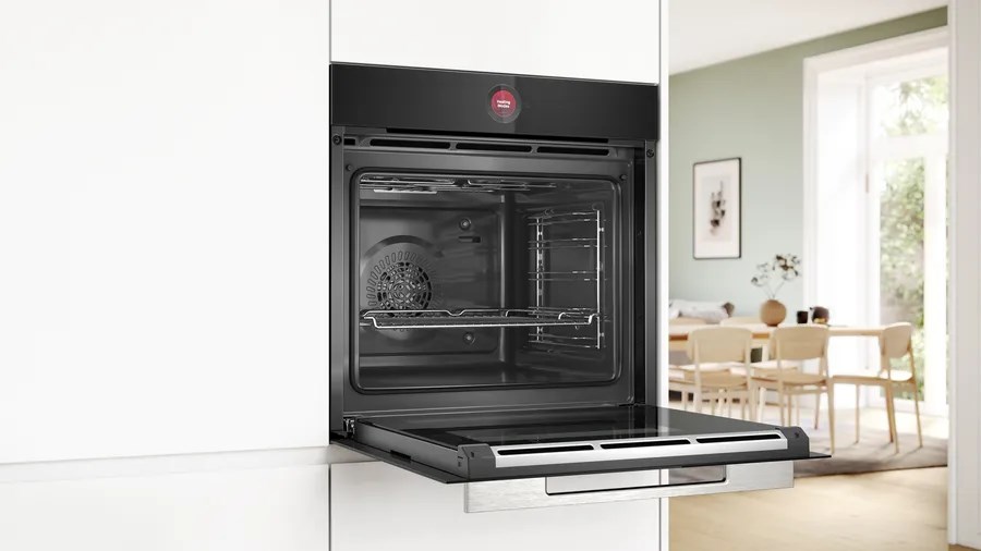 Bosch Serie 8 HBG7241B1 oven 71 L Black