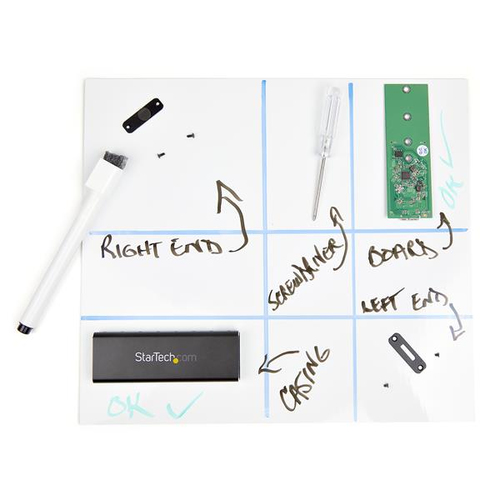 StarTech.com Magnetic Project Mat - 9.5” x 10.5” (24 cm x 27 cm)
