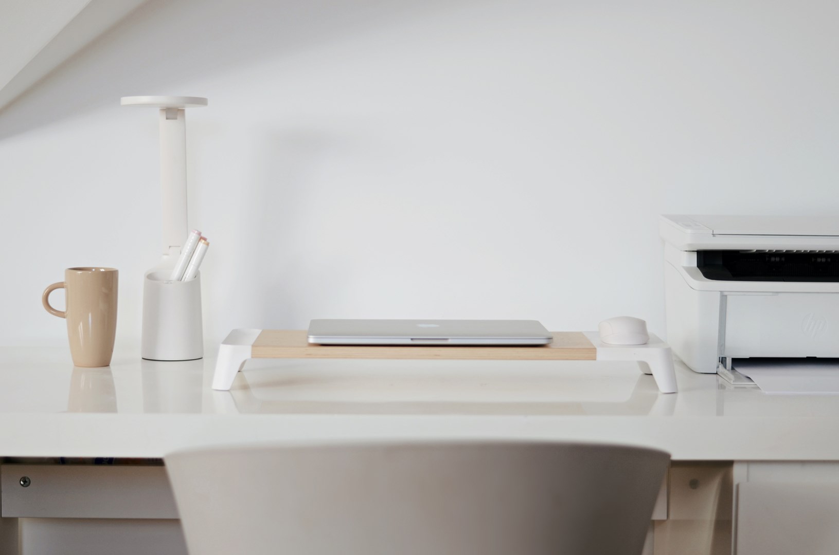 Activejet LED desk lamp AJE-FUTURE White