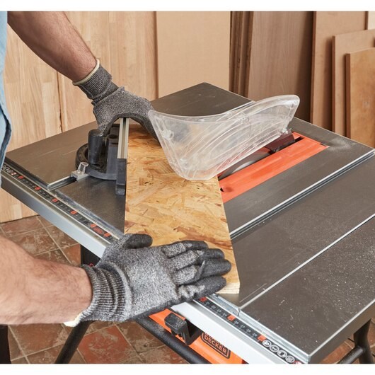 Black & Decker BES720-QS table saw 4800 RPM