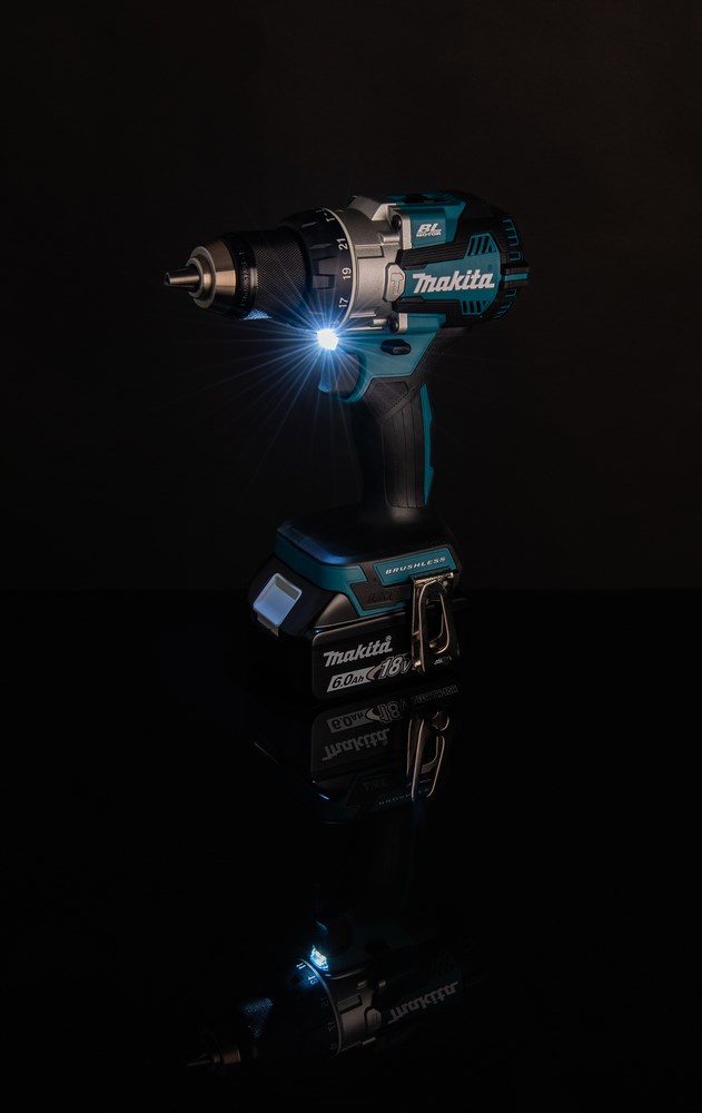 MAKITA. SCREWDRIVER UD.18V DHP489RTJ 73/40Nm 2x5 0Ah